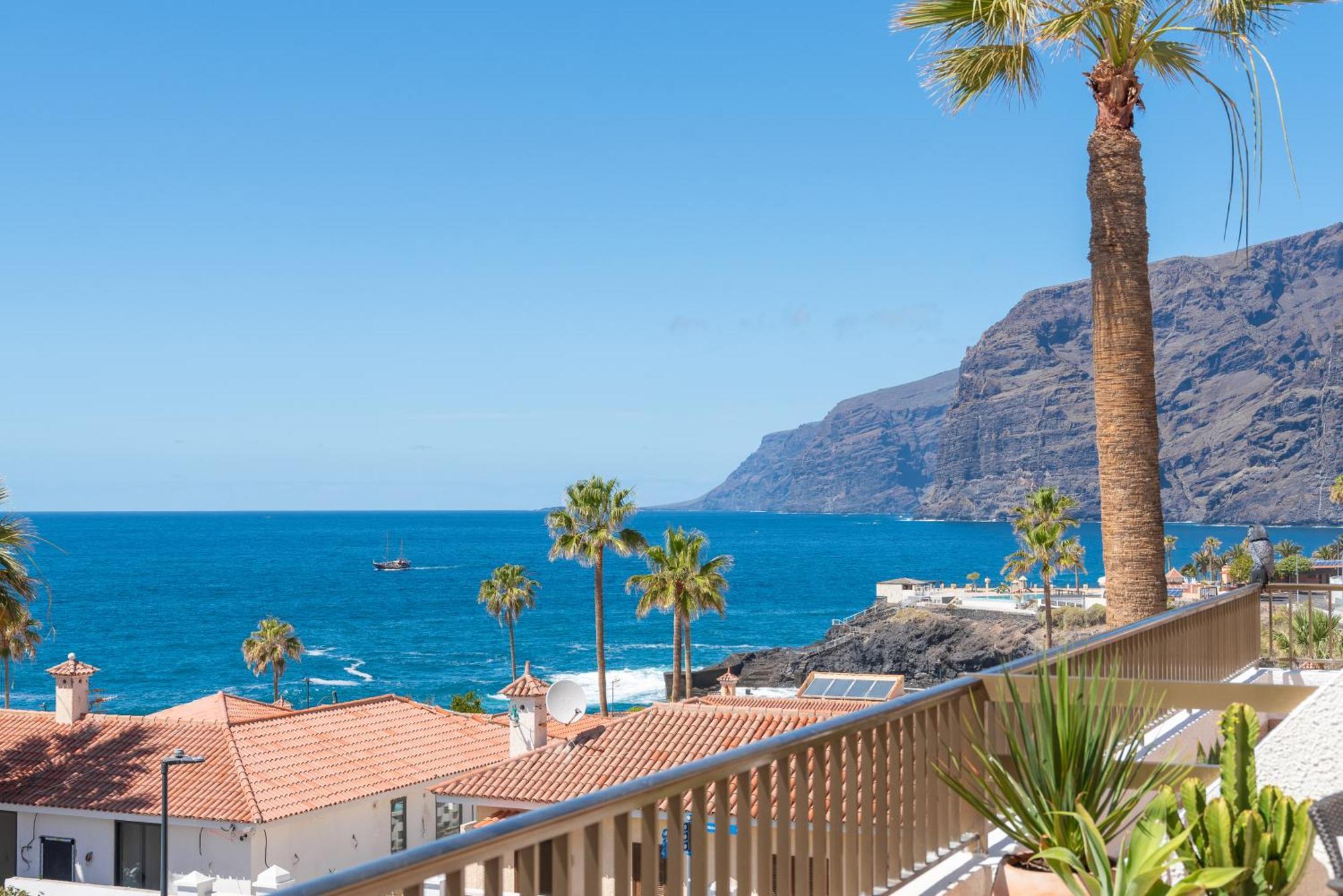 Home With Stunning View By Dream Homes Tenerife Puerto de Santiago  Exterior foto